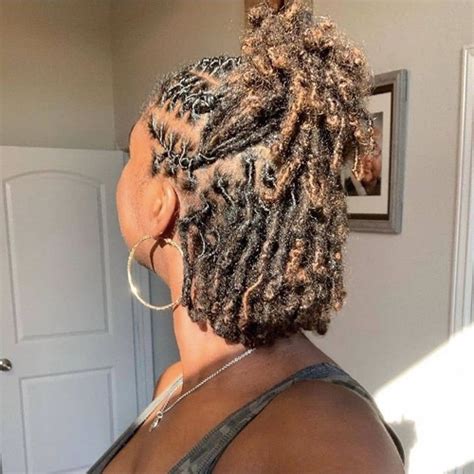 Short Dreads Styles For Women