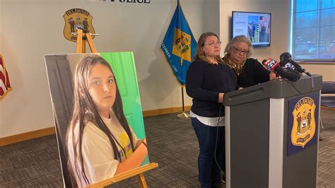 Police, family ask for help in finding a 15-year-old girl who's been