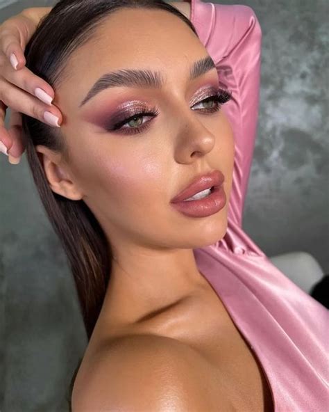 Beauty Union on Instagram: "Like it? Share it 🙏 🥰 Gorgeous Look from ...