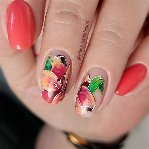 Курсы Дизайн ногтей МК on Instagram: “Лилии на ноготках😍 #красивыеногти ...