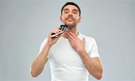 5 Best Stubble Trimmers for Men in 2024 (Get the Perfect Scruff)