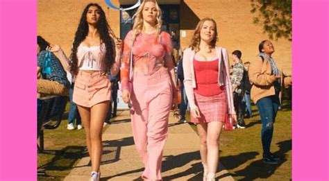 Mean Girls musical is a hit at the box office - Entertainment News