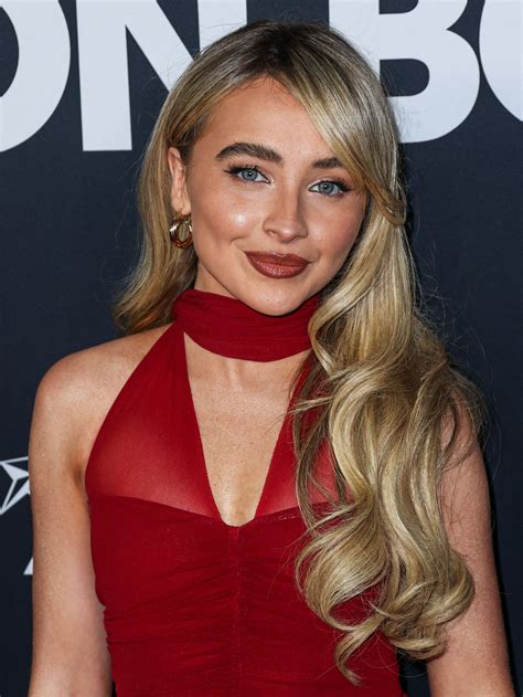 All 6 Songs Sabrina Carpenter Performed For Her Tiny Desk Concert, Ranked
