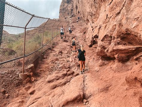 10 Tips for Hiking Camelback Mountain in Scottsdale