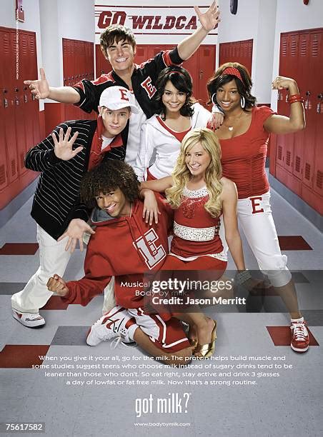 Behind The Scenes With The Cast Of High School Musical 2 For The ...