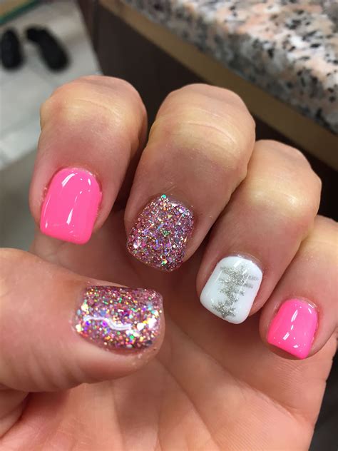gel nail christmas ideas 3