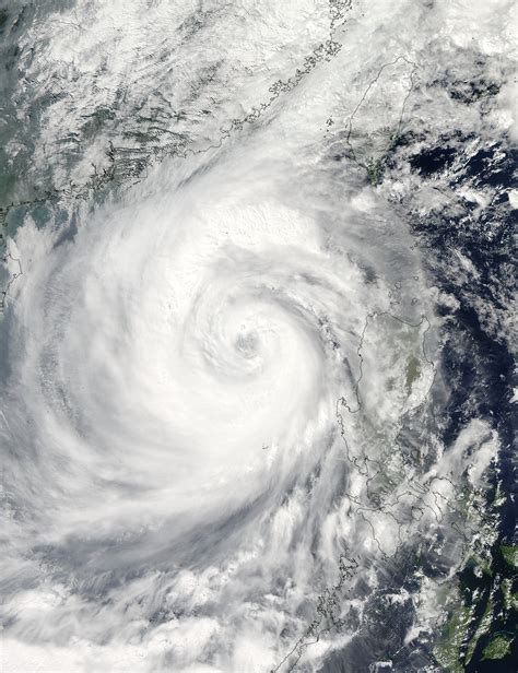 Typhoon Megi (15W) in the South China Sea