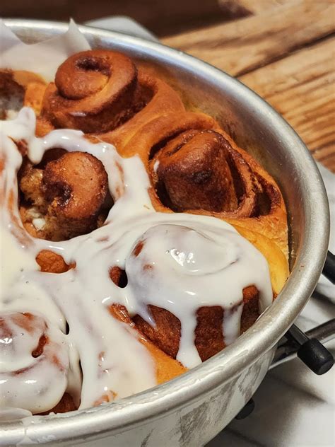 Instant Pot Cinnamon Roll with Cream Cheese Frosting