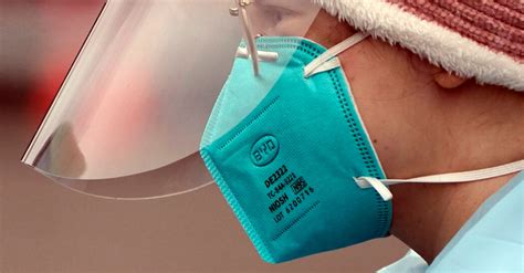 Cloth Masks Do Not Protect Against Virus as Effectively as Others, C.D ...