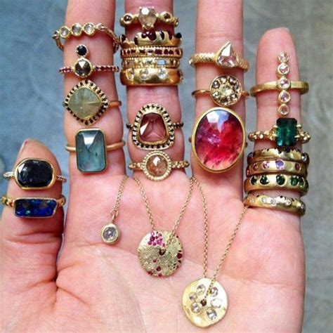 just trendy girls (justtrendygirls) - Profile | Pinterest