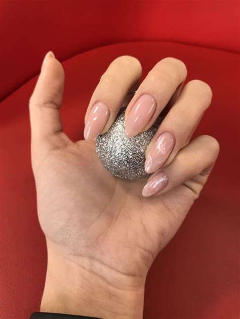 Маникюр нюд миндаль | Nails, Beauty
