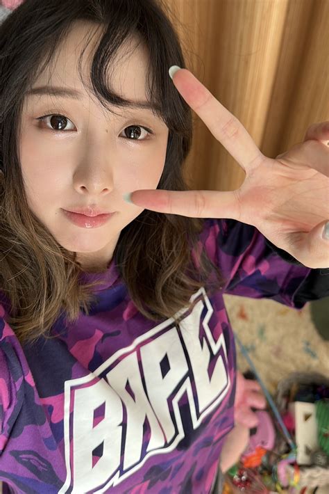 starsmitten/Celine Makes Me So Happy When She Posts New Pics Of Herself