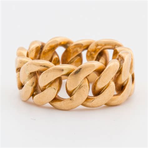 RING, guld pansar. - Bukowskis