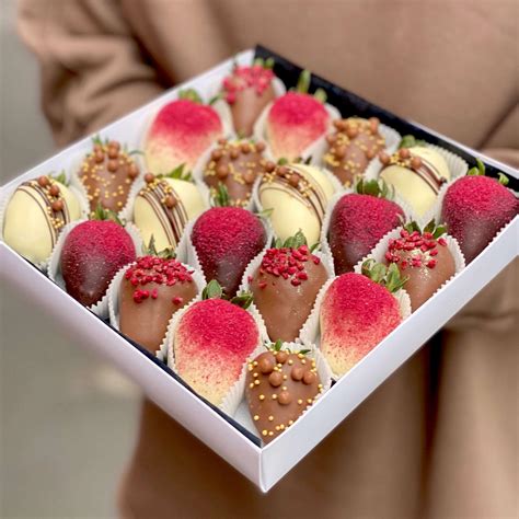 КЛУБНИКА > Клубника в шоколаде "Classic" (12-16 ягод) купить в интернет ...