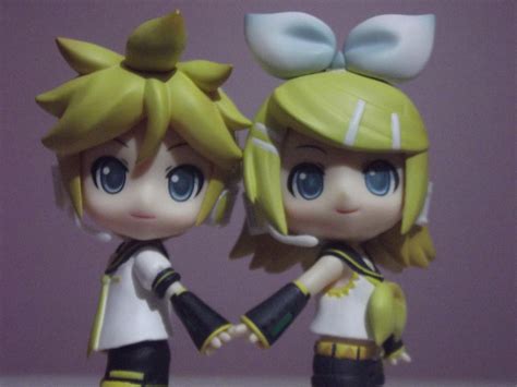 Mirror twins by Lugiaisawesome on DeviantArt