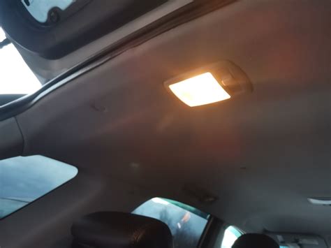 Плафон подсветки багажника — KIA Sportage (2G), 2 л, 2010 года | своими ...