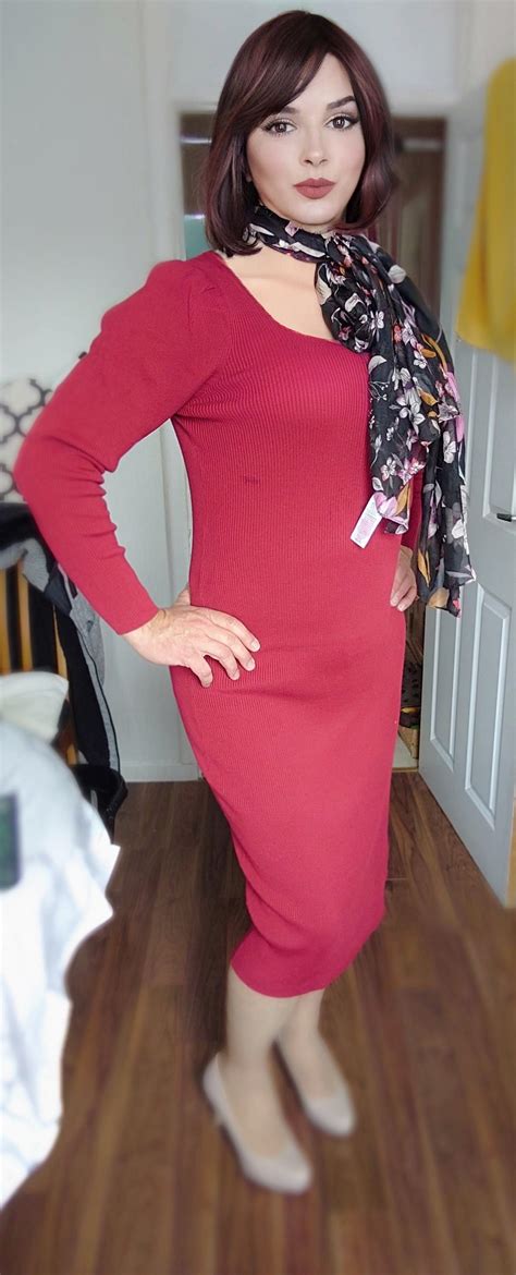 POV: you're a hot girl : Crossdress_Expression