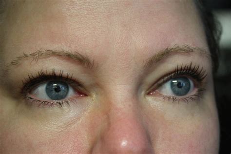 Vivienne Sabo Grotesque Volume and Definition Mascara 01 Black | Отзывы ...