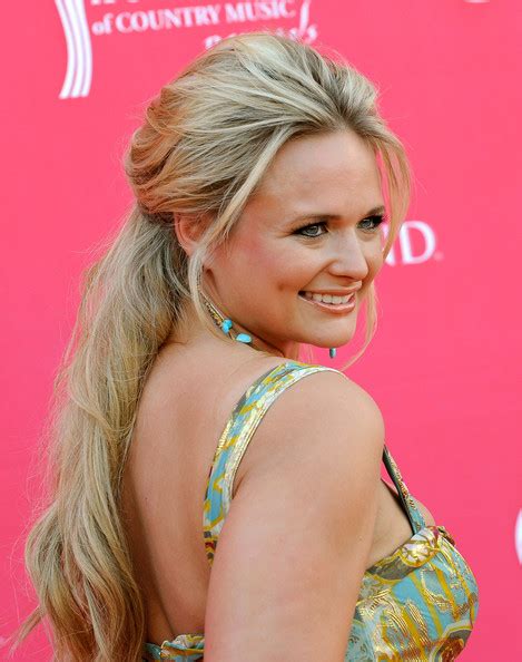 Miranda Lambert Hairstyles | Trendy Hairstyles 2014