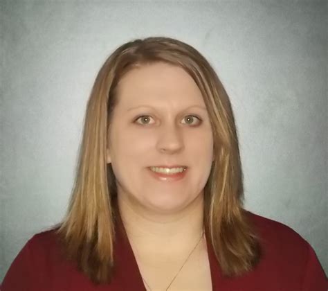 Jessica Mayer - Facebook, Instagram, Twitter [Profiles]