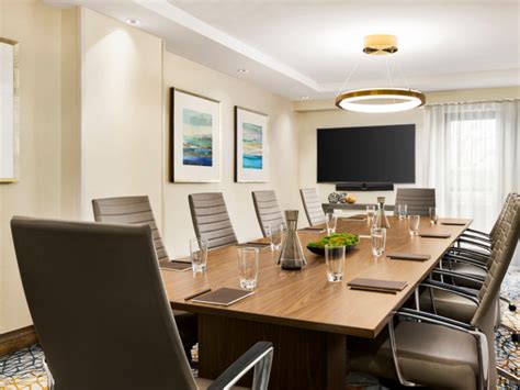 Hotel in Toronto Canada | Crowne Plaza Toronto Airport