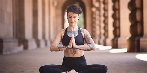 Йога за лице Уебинар - YOGA GANESHA