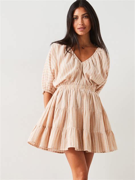 short mini dresses 3