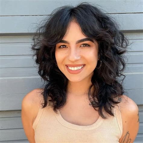 how to cut bangs for curly hair
