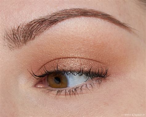 eyeshadow  homecare