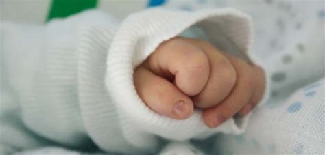 Nedonošenčki praznujejo 17. novembra • Med.Over.Net