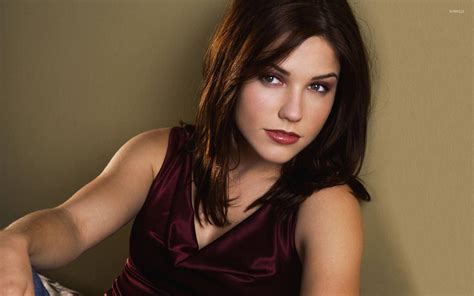Sophia Bush Wallpapers - Top Free Sophia Bush Backgrounds - WallpaperAccess