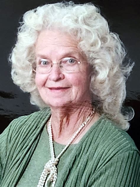 Barbara Harden Obituary - Davenport, IA