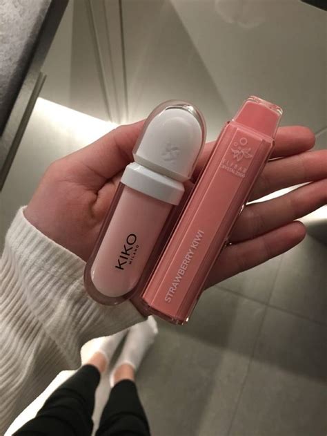 Pin von Mehru_193 auf Makeup | Schminkzeug, Kosmetik set, Kreatives makeup