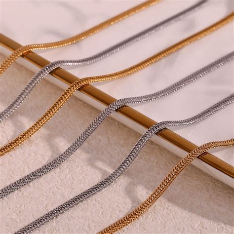 Dreamshow Minimalist Stainless Steel Fox Tail Chain Necklace PVD Gold ...