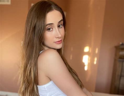 Bronwin Aurora Wiki, Age, Height, Boyfriend, Parents, Ethnicity, Net 