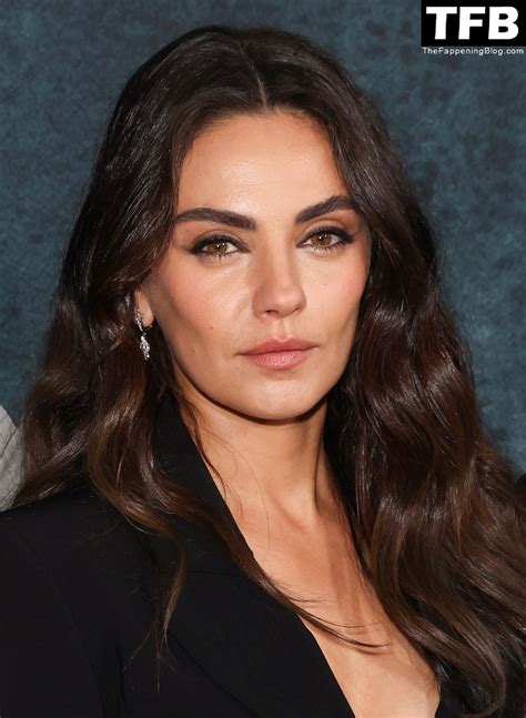 Mila Kunis Sexy (94 Photos) - Sexy e-Girls🔞