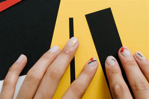 Manicura rusa: todo lo que debes saber - Nails Factory