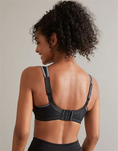 Inspire Sports Bra | Sports Bra for Big Bust | Bravissimo UK