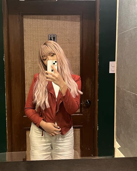 MIMI - Kinda feels like waking up. Like I lost myself for...