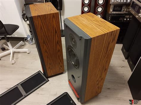 PSB CS-180 Floor-Standing Speakers Photo #4087255 - Canuck Audio Mart