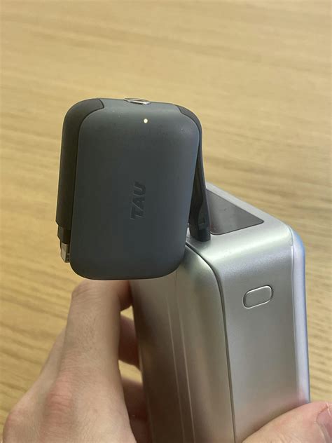 Rolling Square TAU® 2 | Emergency keyring power bank | Smaller than