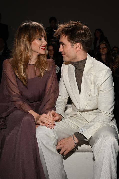 Robert Pattinson and Suki Waterhouse: A Complete Relationship Timeline