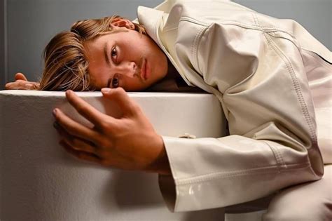 Listen to two new Ruel collaborations... | Coup De Main Magazine