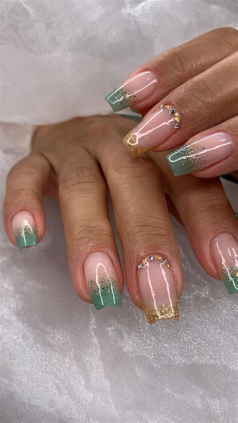 Unhas De Gel Verde - Unhas de gel decoradas verde e dourado | Unhas de gel, Unhas perfeitas ...