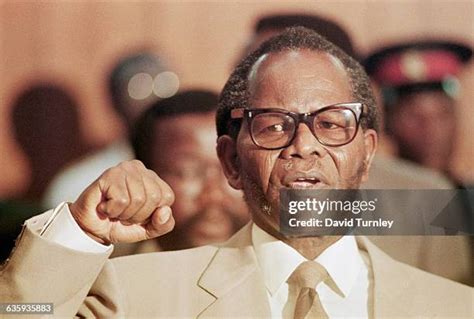 273 Oliver Tambo Photos & High Res Pictures - Getty Images