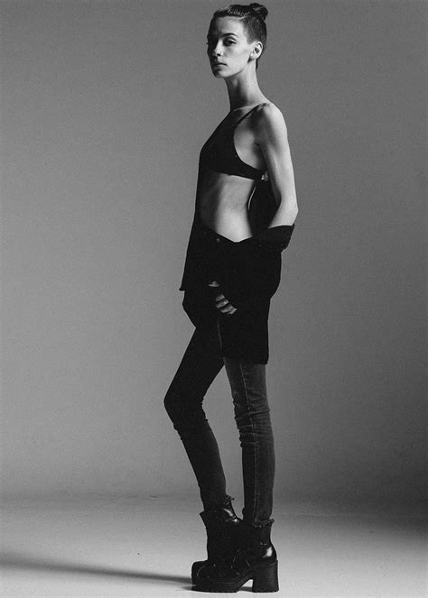 Suzianna shot by Dan Dekan