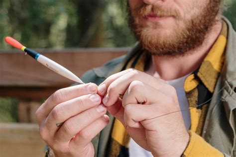 how to tie a lure to line 4