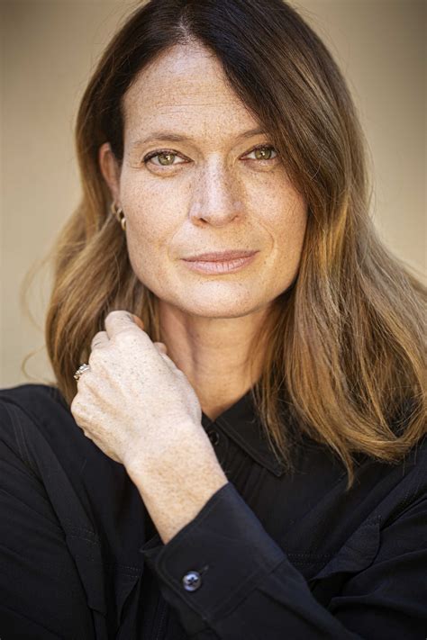 Jane Alexander Biography