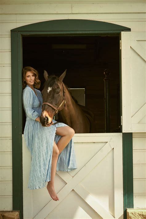 Horse Girls Forever: 17 Celebrity Equestrians [PHOTOS]