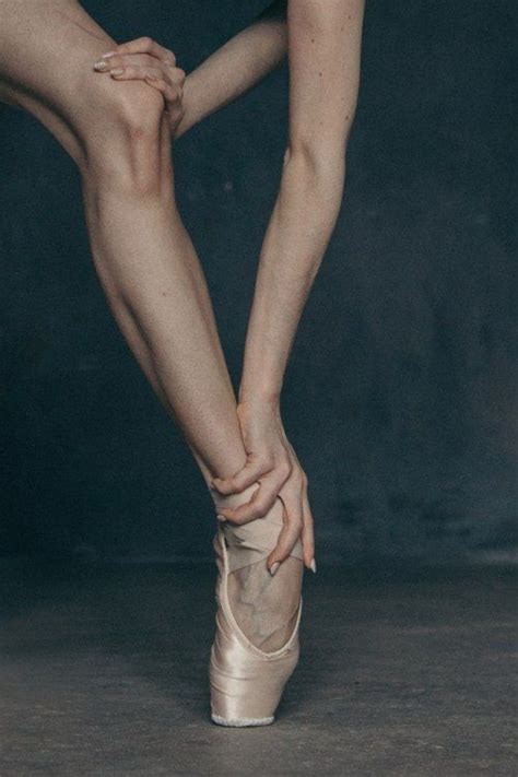Katerina Kravtsova, Vaganova Ballet Academy graduate Maria Khoreva ...